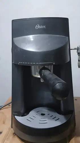 Cafetera Express Oster 3188 Impecable Poco Uso Con Accesorio Negro