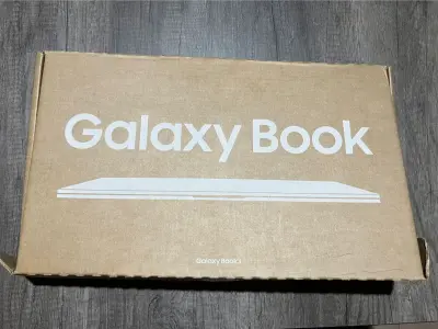 Notebook Samsung Galaxy Book3 15.6” i5 · 8GB RAM · 512GB SSD ·