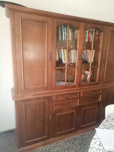 Mueble de roble