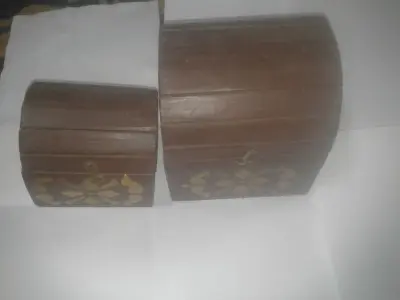 Baúl cofre  de madera 
