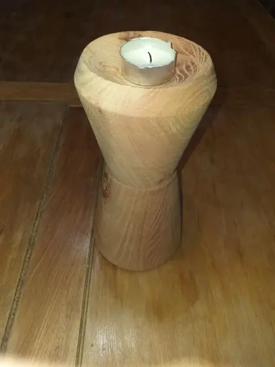 Portavelas de madera