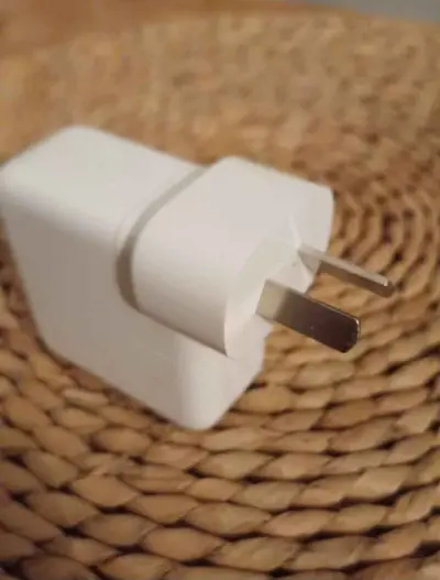 Cargador apple usb c 30w nuevo sin uso
