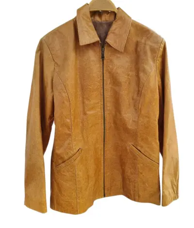 Campera de cuero Lexico camel talle m