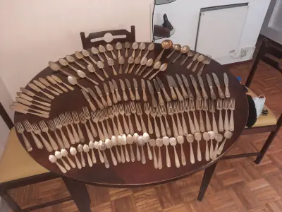 JUEGO DE CUBIERTOS MUY ANTIGUO PLATA LAPPAS