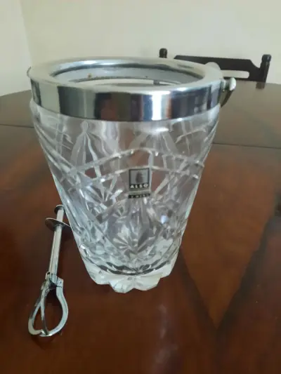HIELERA DE CRISTAL TALLADO A MANO MARCA ALSO