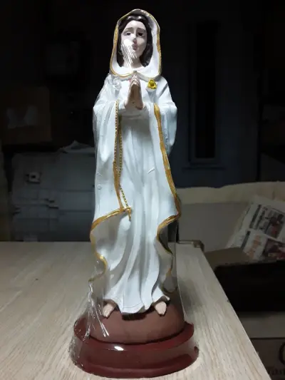 Imagen de 20 cm virgen Rosa Mistica