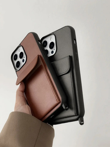 Funda Eco Cuero iPhone 14 Pro Marrón Leather Strap