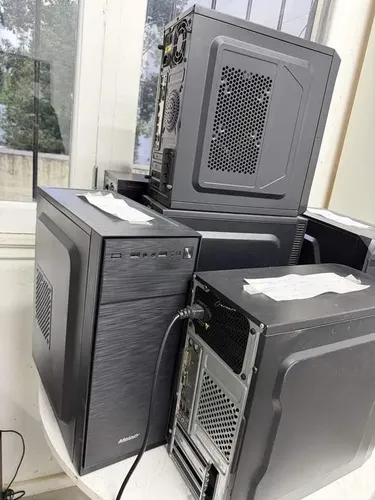 Pc Escritorio Amd A6-7480 8gb Ssd 224gb Sin Monitor
