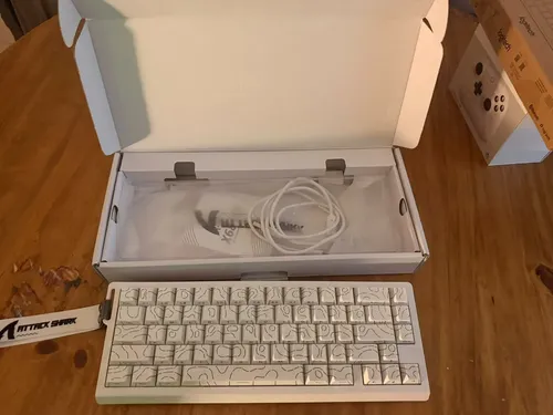 Teclado Magnetico Attack Shark X68 Max He Hall Effect Blanco Blanco Español Latinoamericano