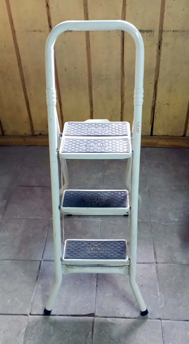 Escalera Safari Plegable de Metal 3 escalones antideslizantes