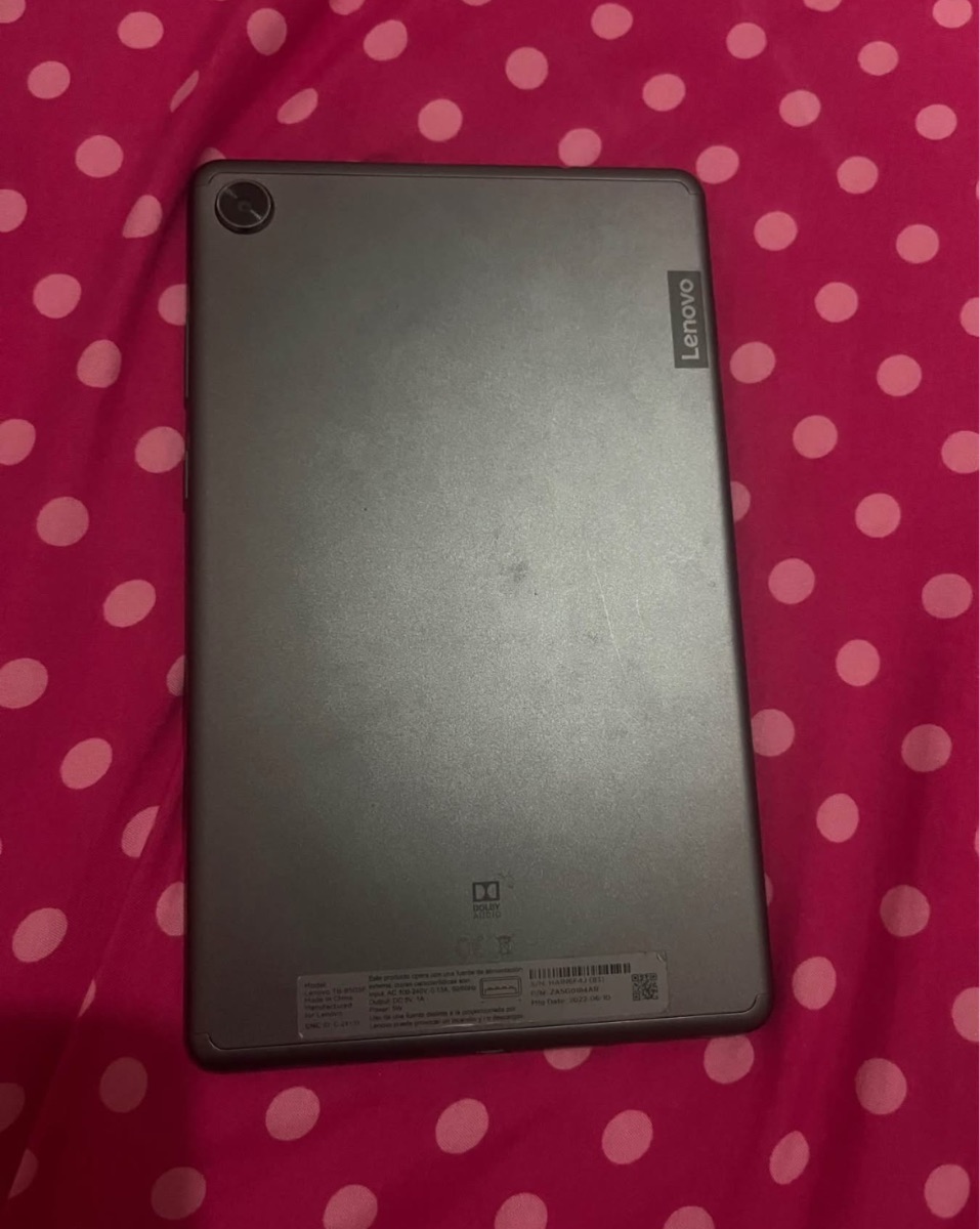 Tablet 8" Lenovo Tab M8 Con Funda