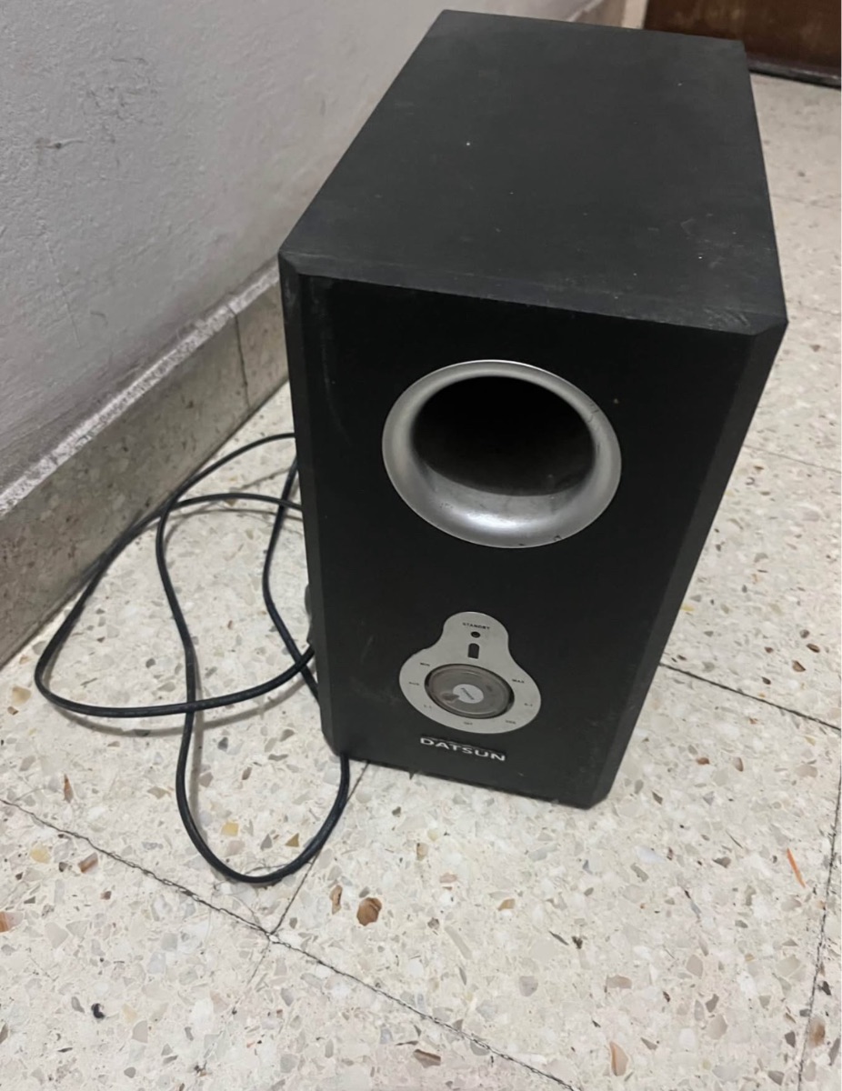 Home Teather Datsun Funciona Perfecto