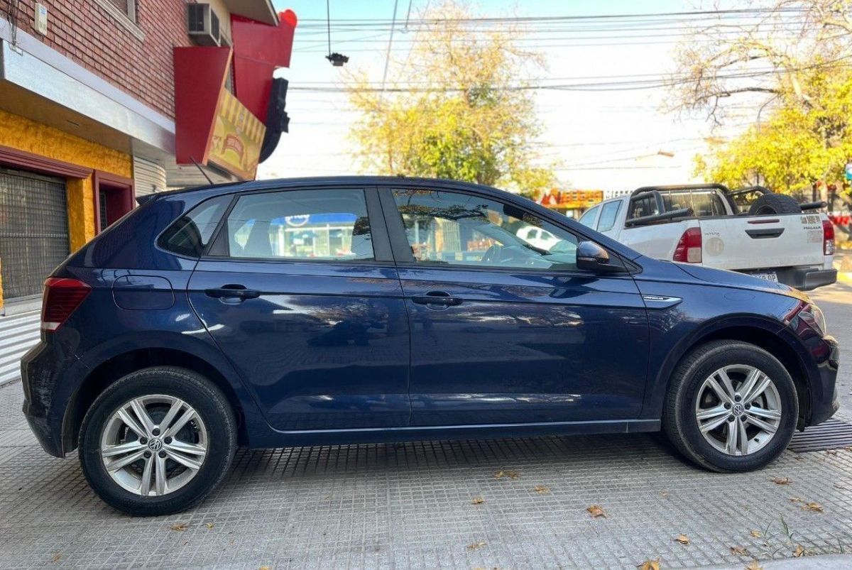 Volkswagen Polo 2018 1.6 Confortline 5ptas 