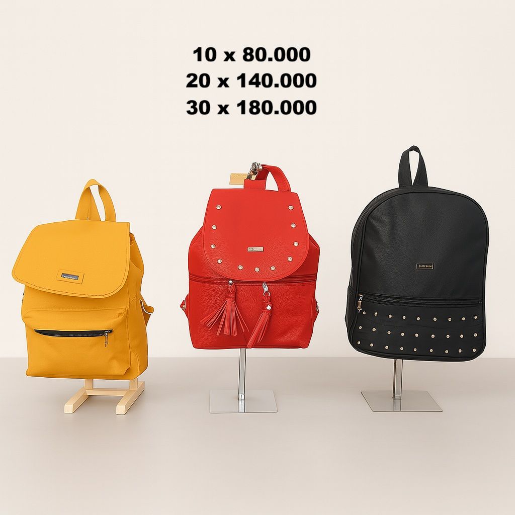 Carteras, mochilas, billeteras por mayor en liquidación 50% off