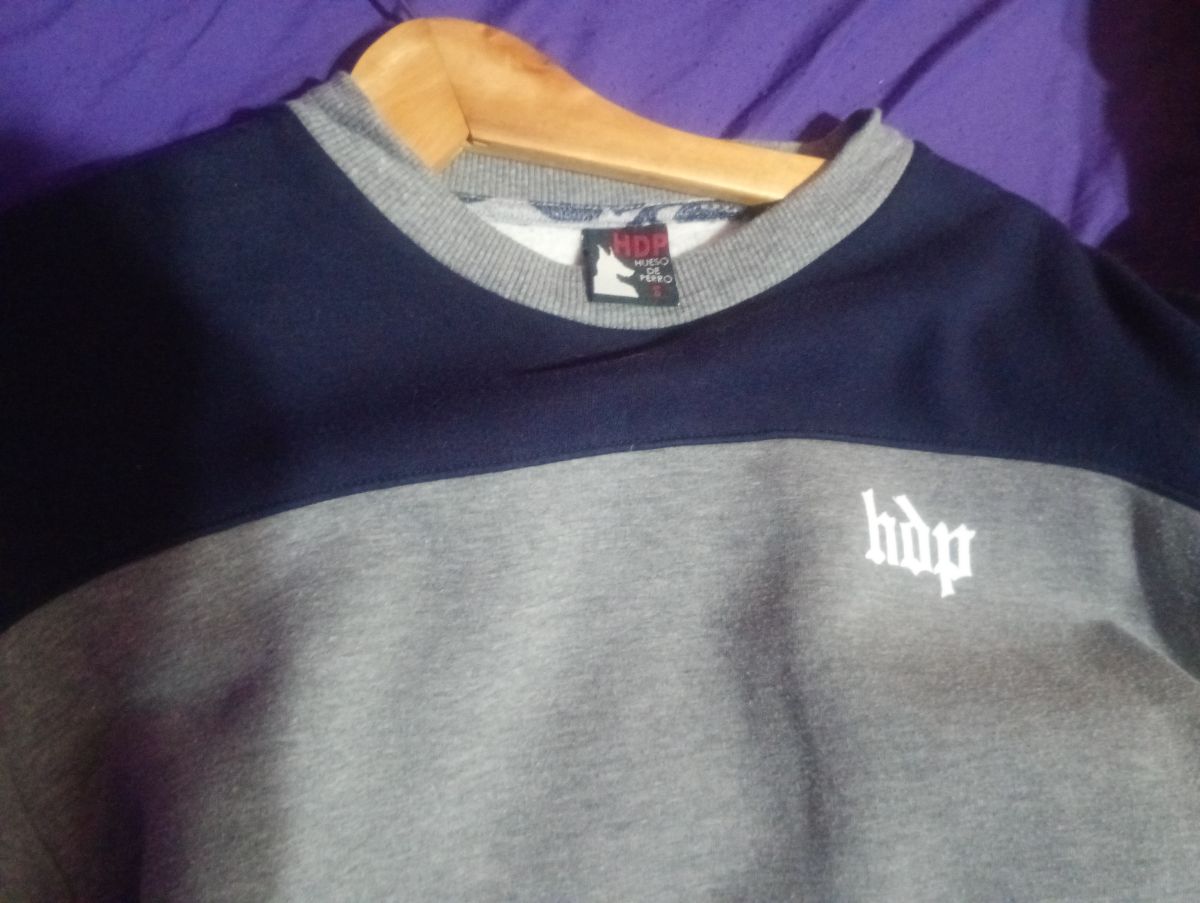 Buzo HDP Hueso de Perro original - Talle S - Con cierres laterales