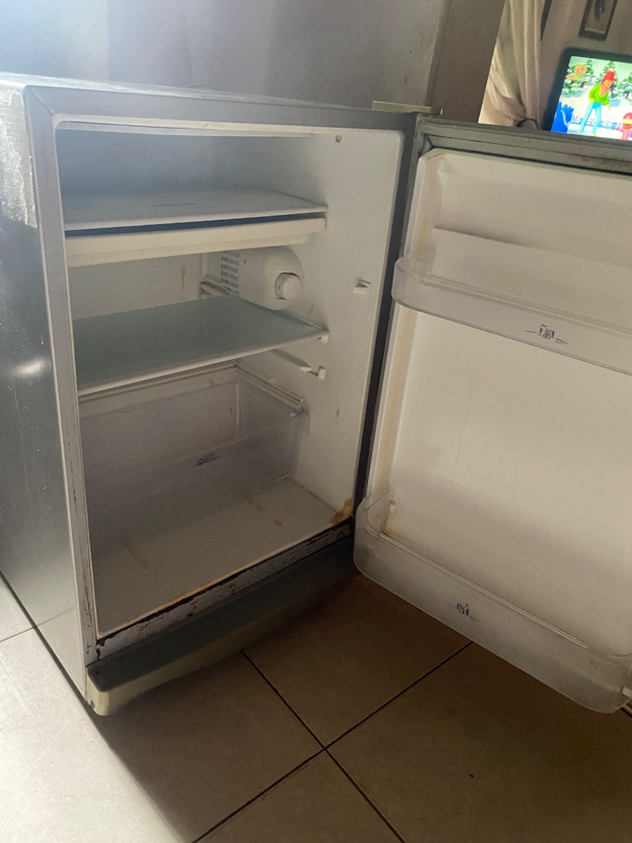 heladera bajo mesada patrick no enciende $80 mil