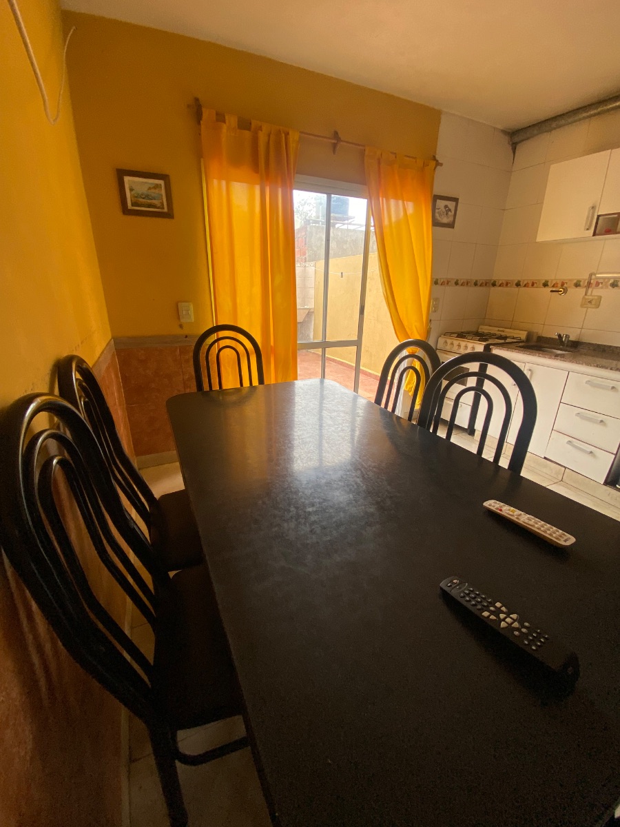 Venta de triplex grande en Mar del Tuyú 3 cuadras del mar 