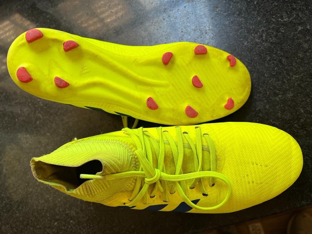 Botines Adidas Nemeziz Amarillos