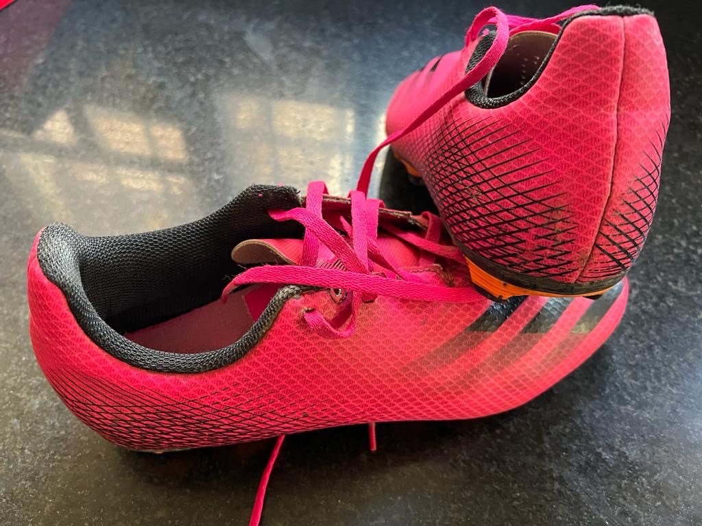 Botines Adidas ghosted.1 Rosas