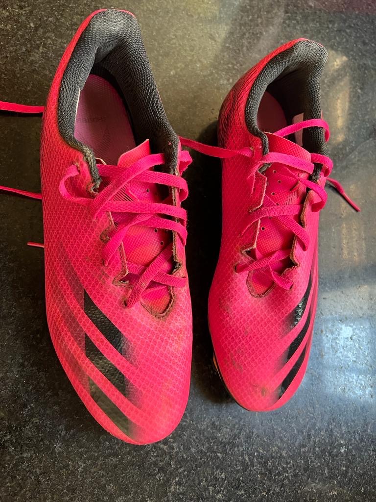 Botines Adidas ghosted.1 Rosas