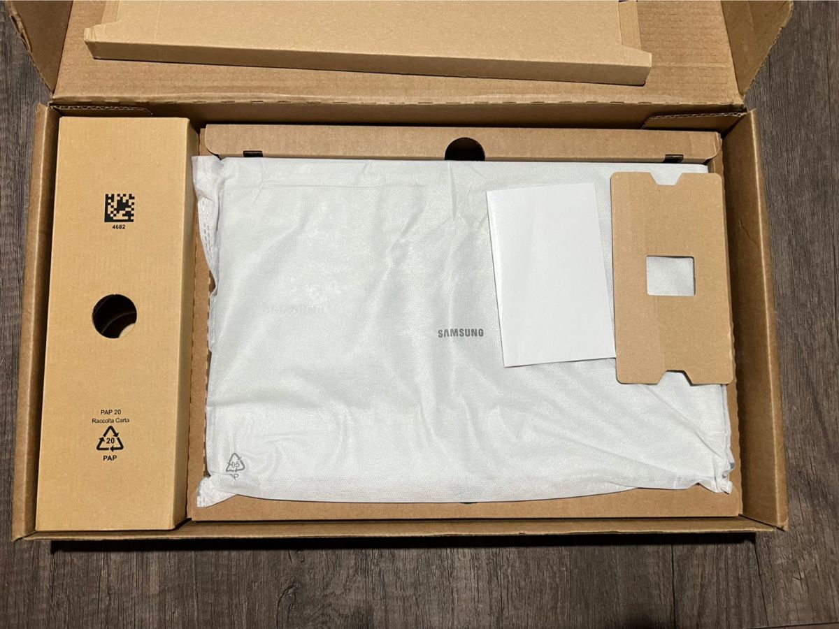 Notebook Samsung Galaxy Book3 15.6” i5 · 8GB RAM · 512GB SSD ·