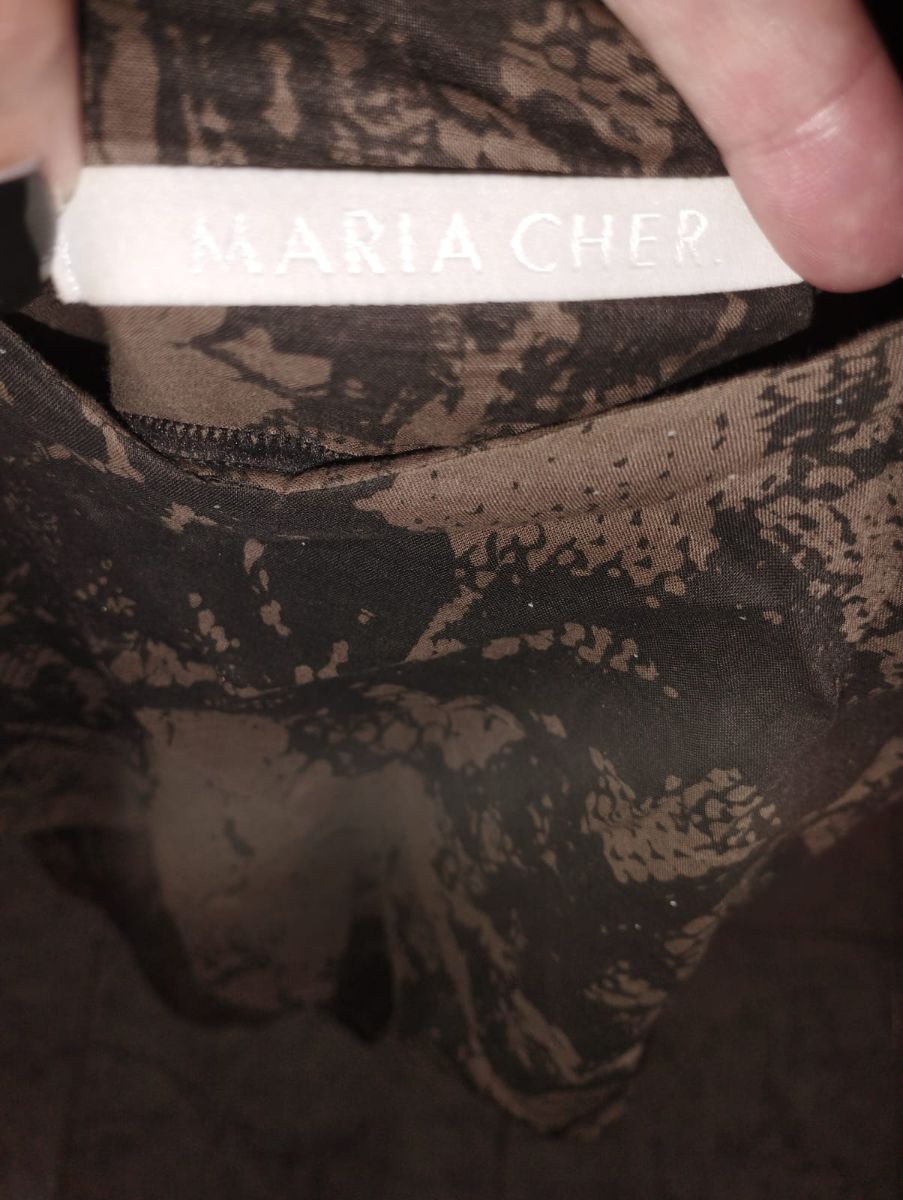 Vestido corto con volados – impecable estado