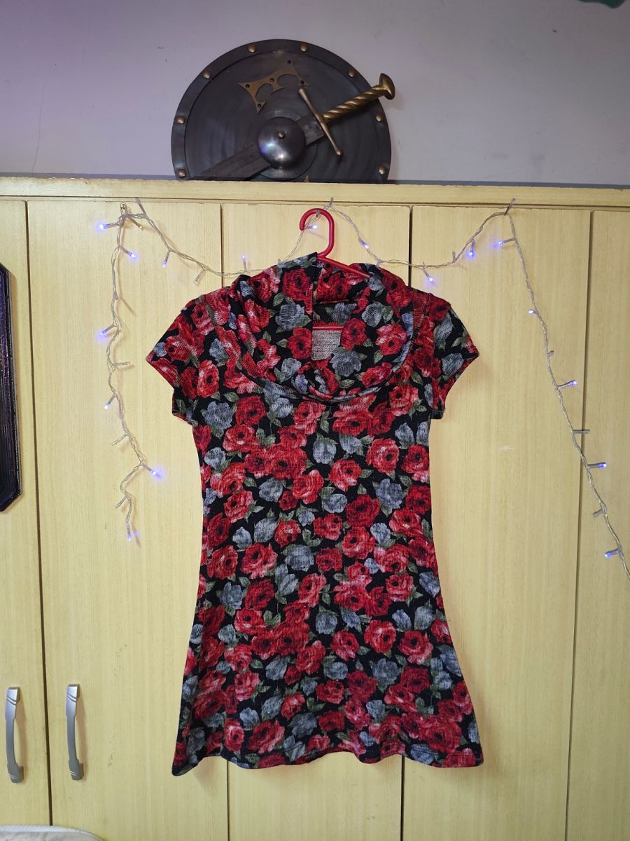 Ropa de mujer lote bolsón vestidos lindos etc 