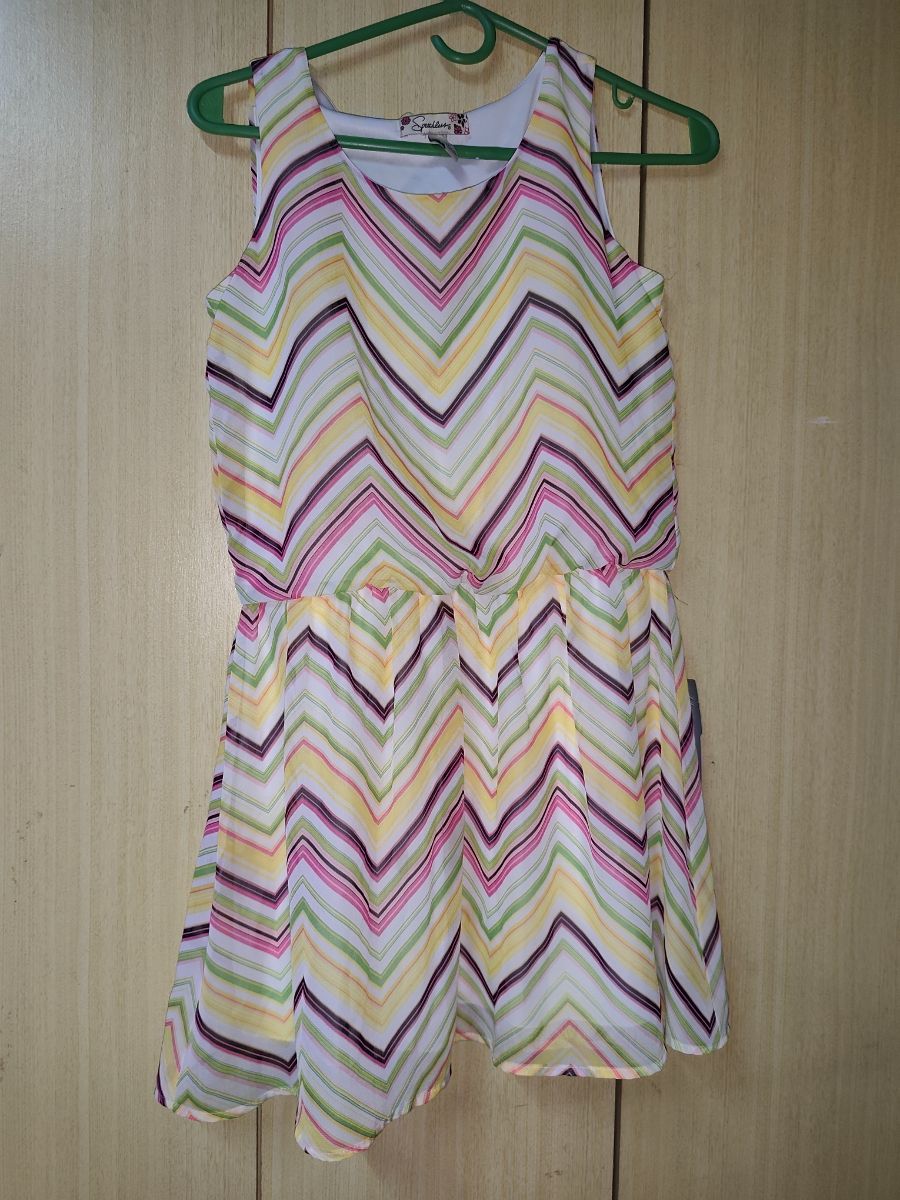 Ropa de mujer lote bolsón vestidos lindos etc 
