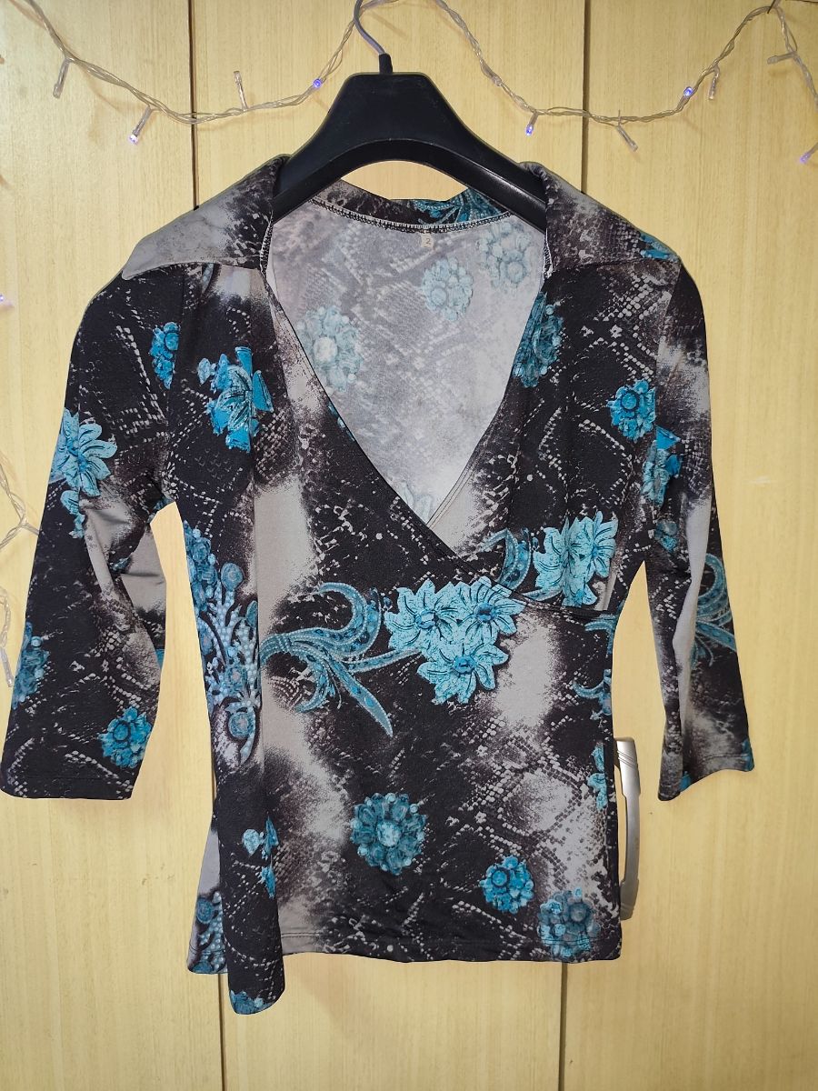 Ropa de mujer lote bolsón vestidos lindos etc 