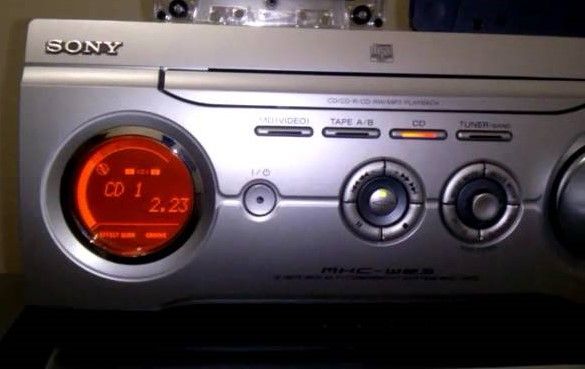 SISTEMA SONY PARA SERVICE SIN CONTRO. RETIRAS EN PARQUE SAN MARTIN, MERLO.