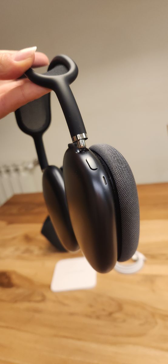 Apple AirPods Max medianoche