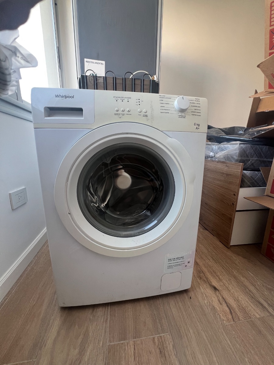 LAVARROPAS AUTOMÁTICO WHIRLPOOL 6 KG A+ – IMPECABLE