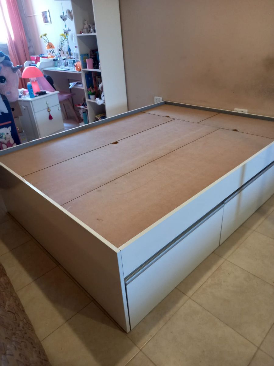 Cama box solo base con 6 cajones y 3 bauleras 