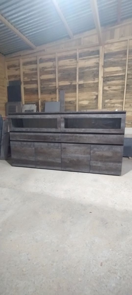 Bahiut de 1.80mts x 90cm x 40cm en MDF 18mm 