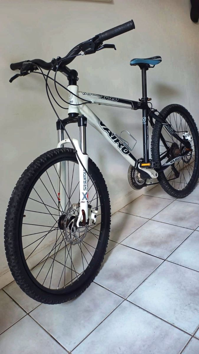 BICICLETA VAIRO Modelo XR 5.0 RODADO 26 con papeles + accesorios