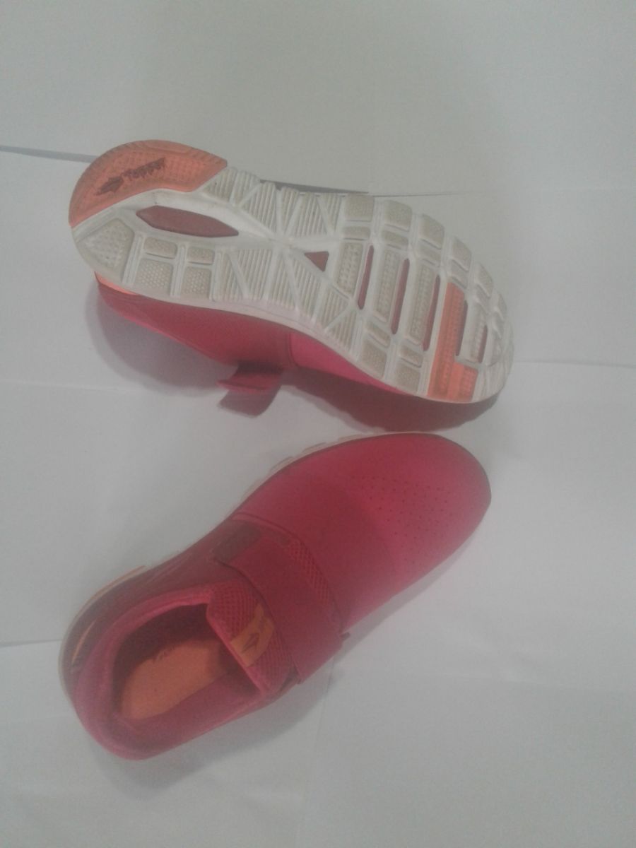 Zapatillas sin cordones talle 40 