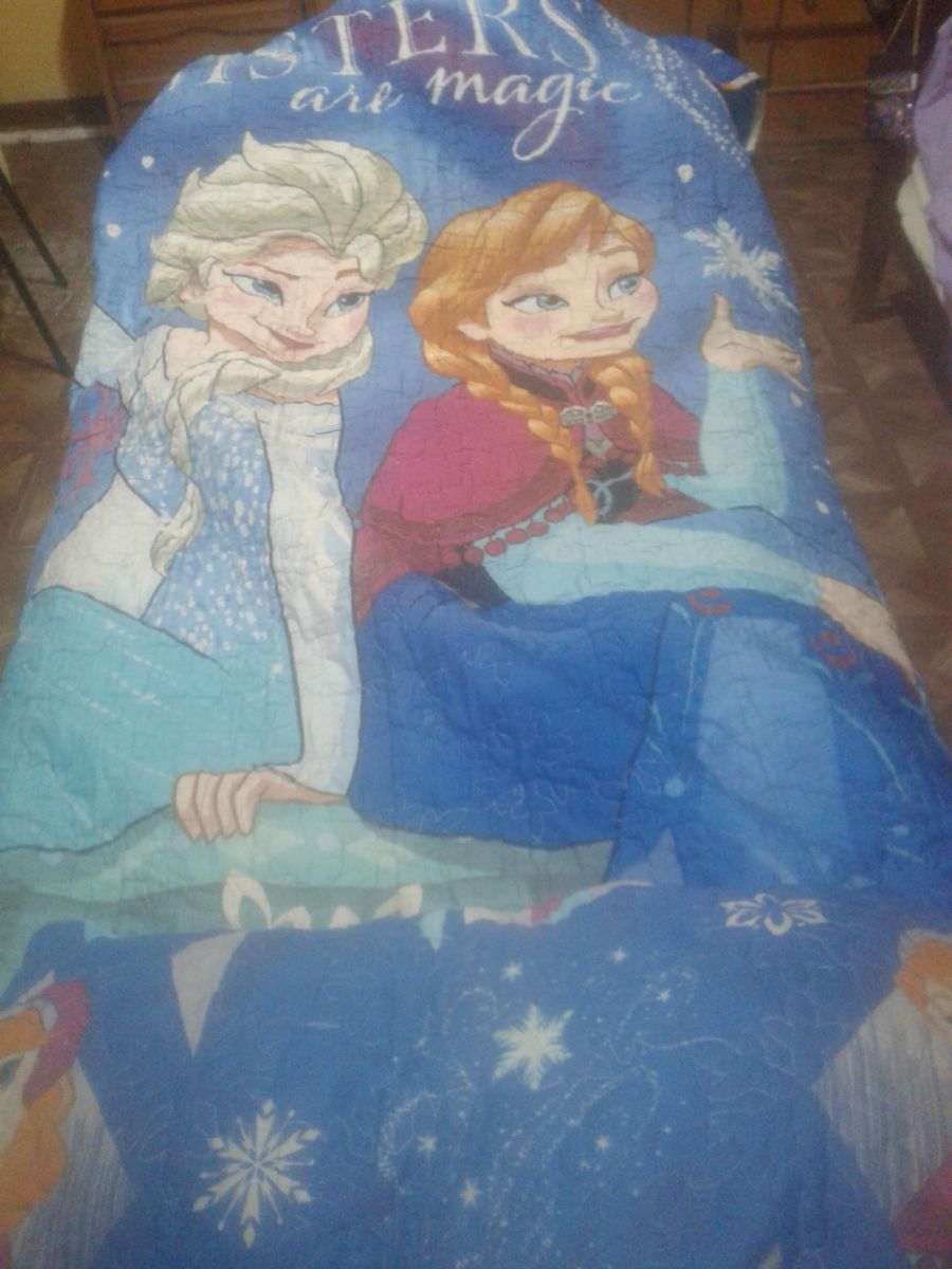 Cubrecama  reversible  frozen  con funda  