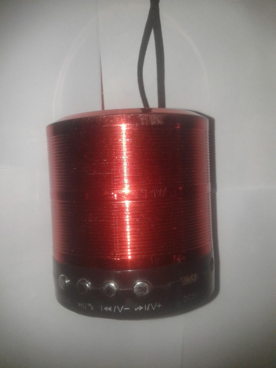 Mini speaker inalambrico párlante radio usb con Bluetooth portatil