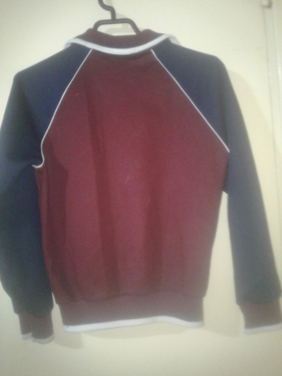  Campera y short escolar educación física uniforme