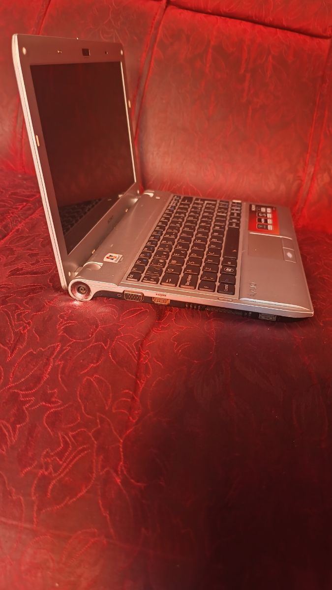 VENDO NOTEBOOK 