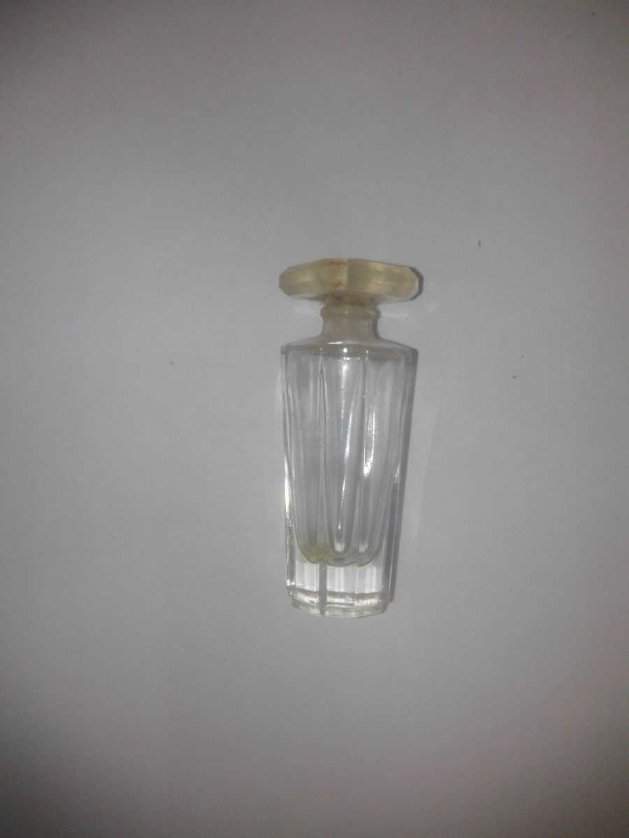 Perfumero recargable , Caramelera tallada y cepillo tocador  colección antiguedades