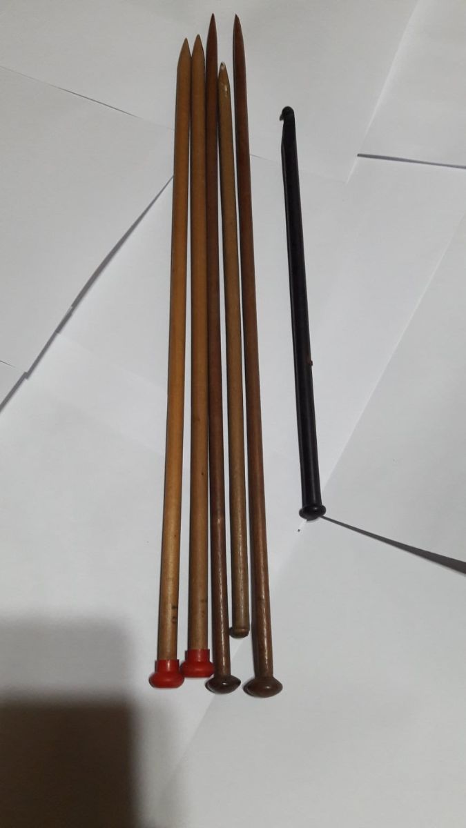 Agujas de tejer y crochet de madera