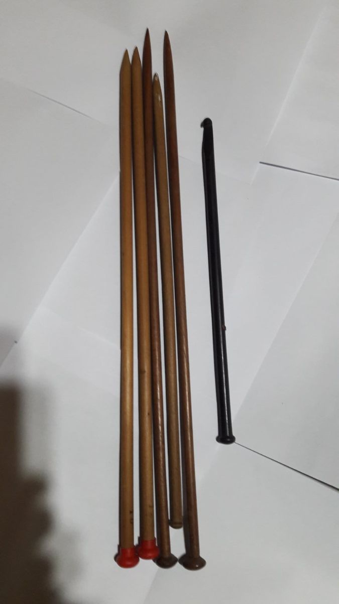 Agujas de tejer y crochet de madera