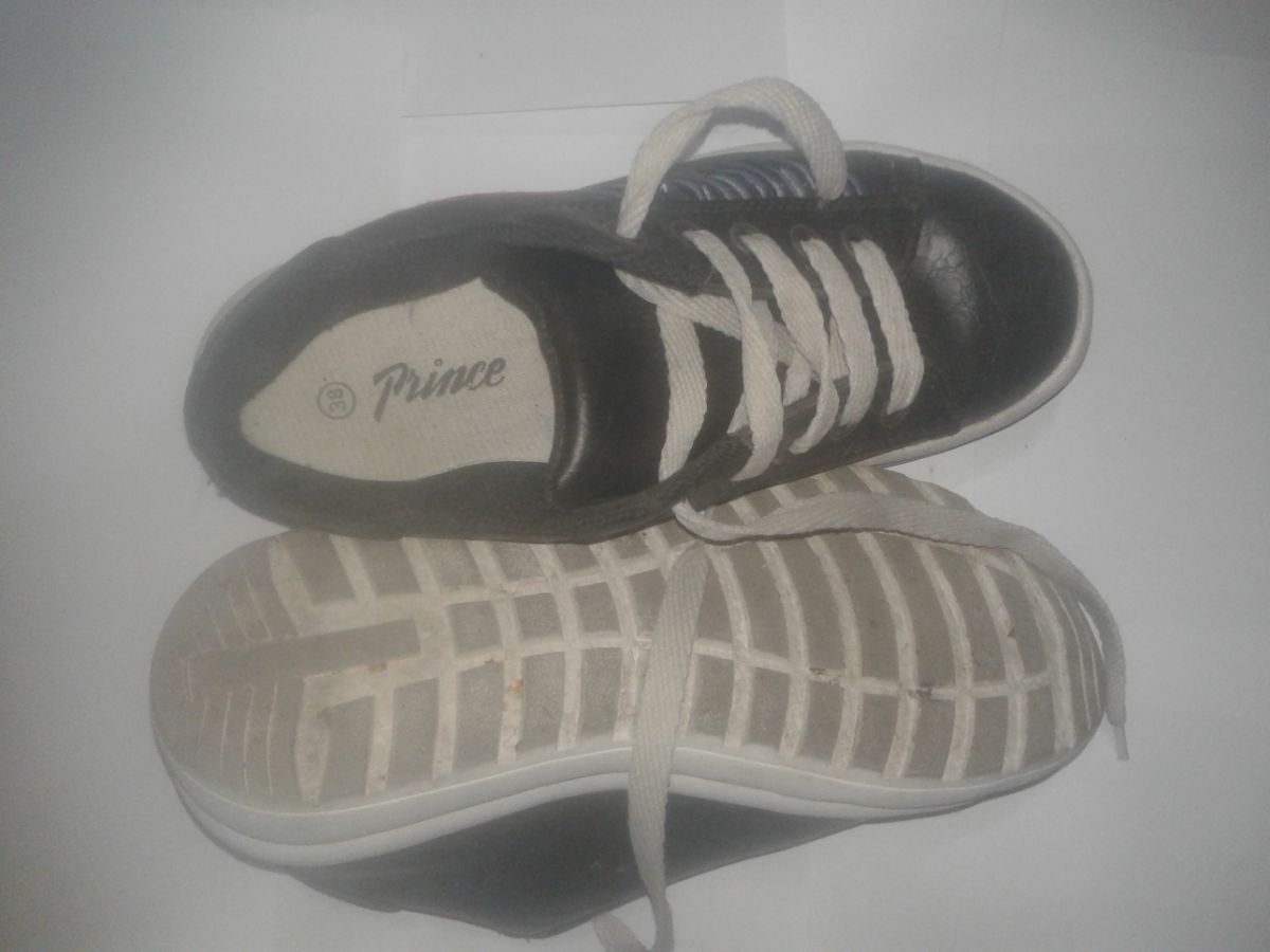 Zapatillas plataforma bordadas
