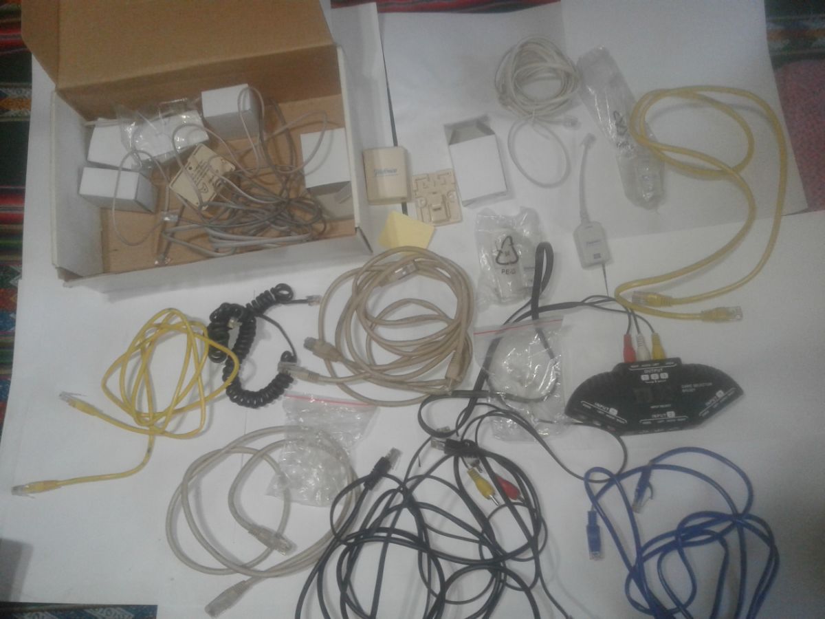 Cables telefónicos fichas  internet  telefonía informáticos  nuevos y usados