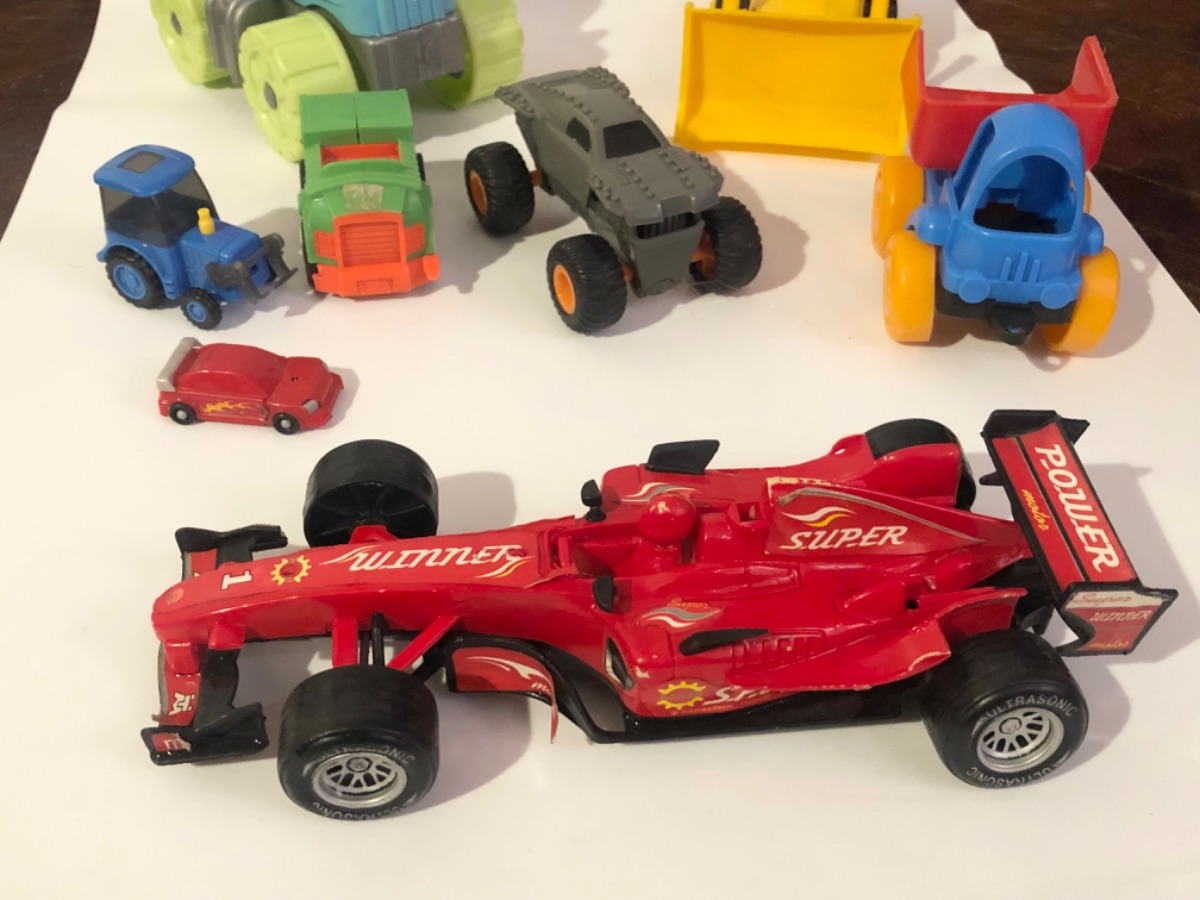 Autos y camiones de juguete niño 