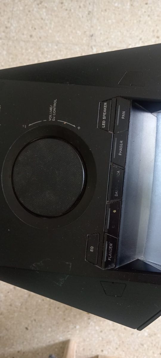 Parlante Sony GTK-X1BT (Party Speaker Bluetooth)