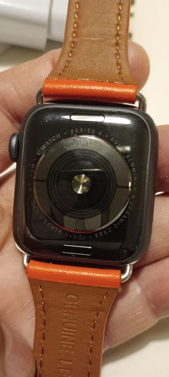 VENDO RELOJ IWATCH 4 DE APPLE