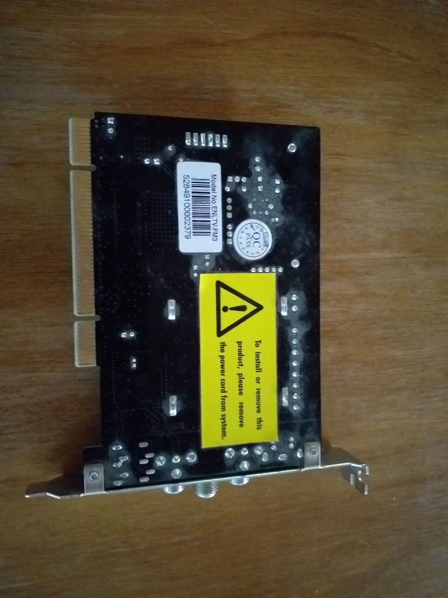 Capturadora / Sintonizadora TV PCI para PC – Encore Electronics ENLTV-FM3
