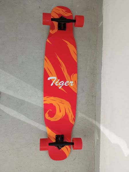 LONGBOARD 